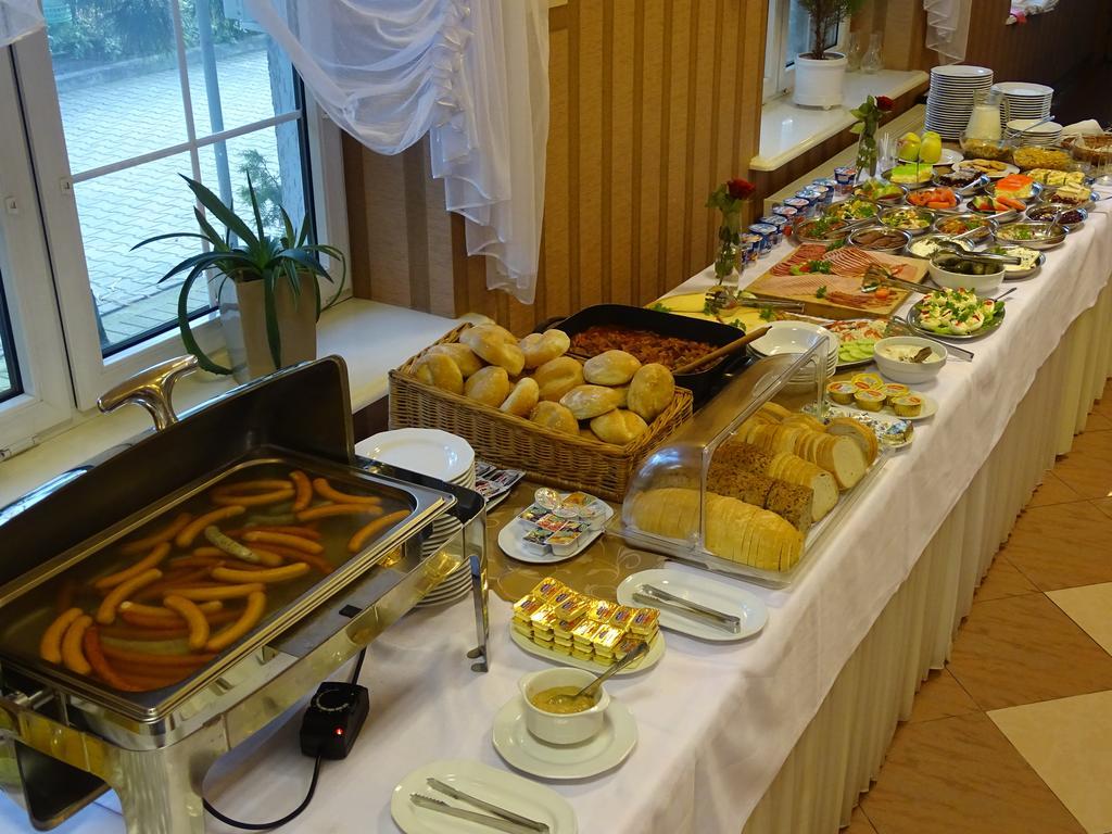 Motel 2000 Stęszew 外观 照片