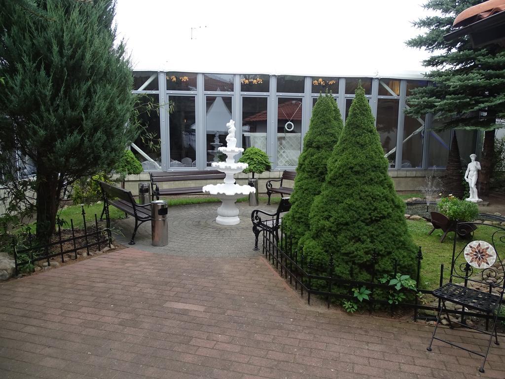 Motel 2000 Stęszew 外观 照片