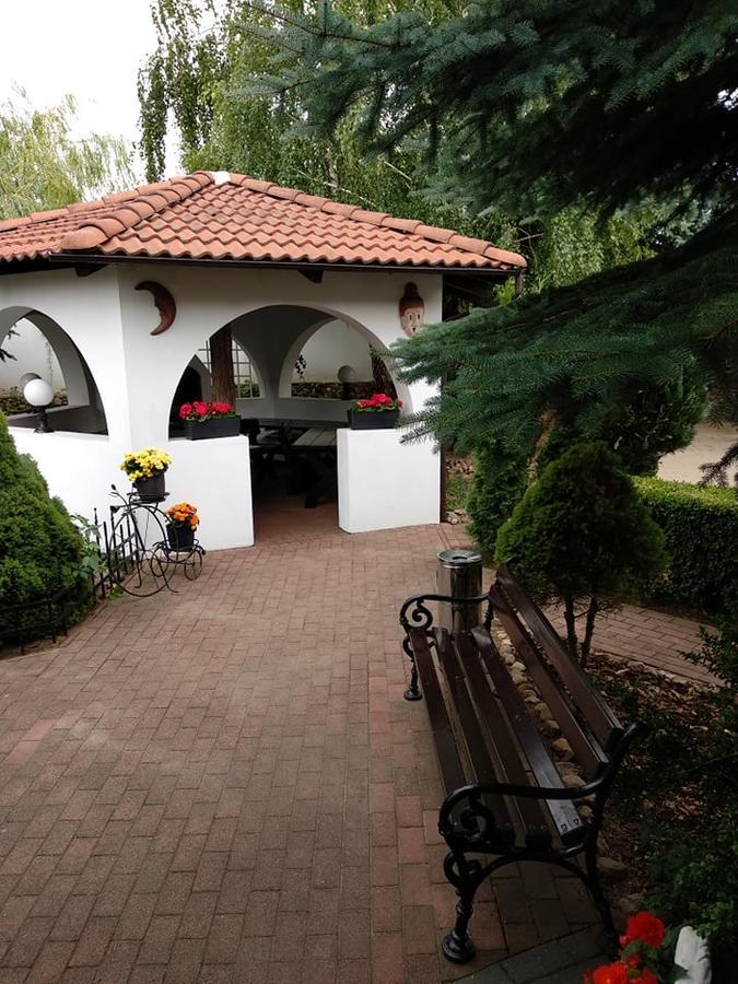 Motel 2000 Stęszew 外观 照片